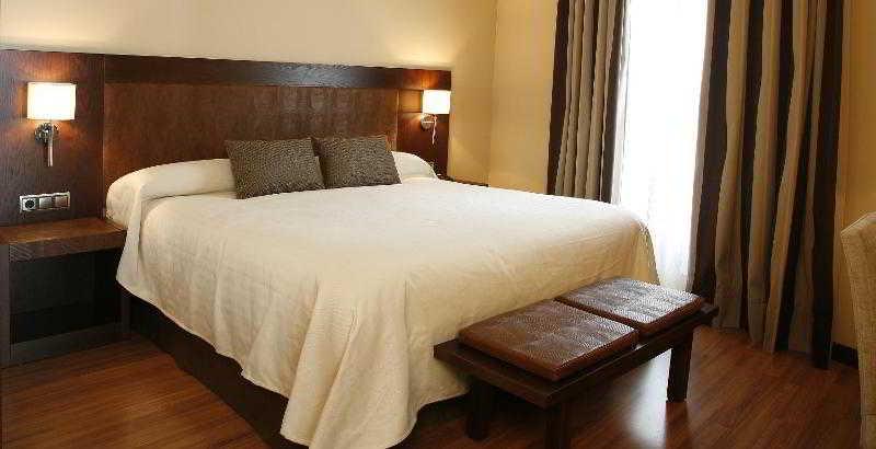 Hotel Villa De Aranda Aranda de Duero Extérieur photo