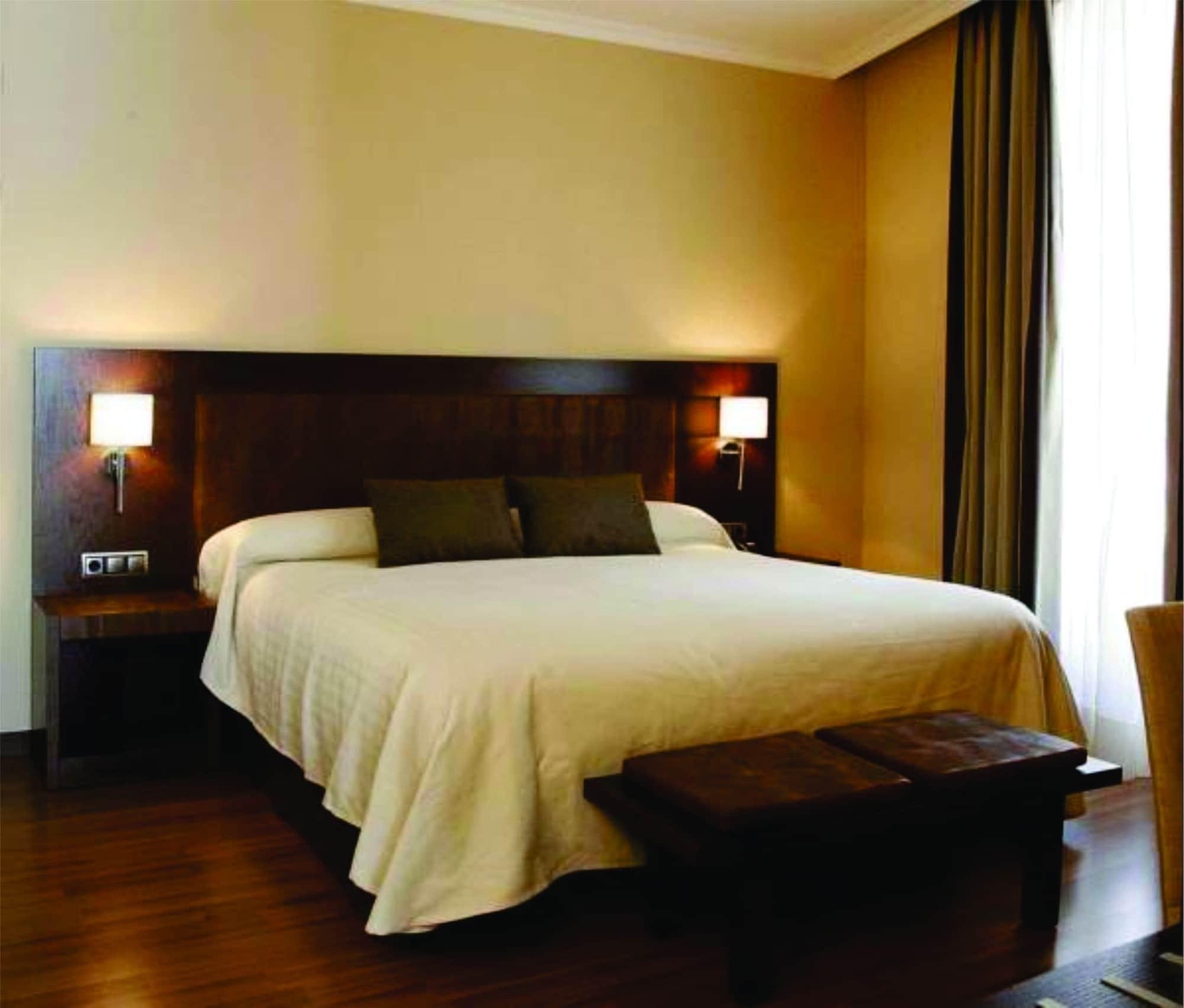 Hotel Villa De Aranda Aranda de Duero Extérieur photo
